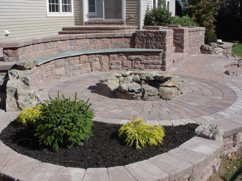 backyard patio with techo bloc pavers